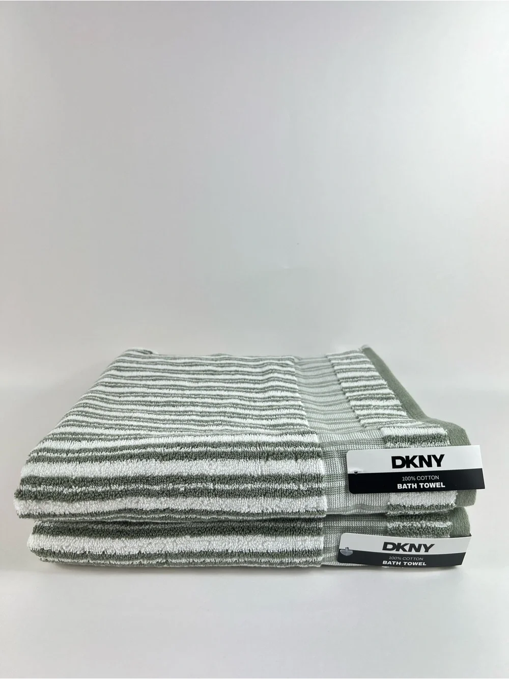 DKNY Bath Towel Set Sage Green and White Striped Soft 100% Cotton 2 Pc NEW